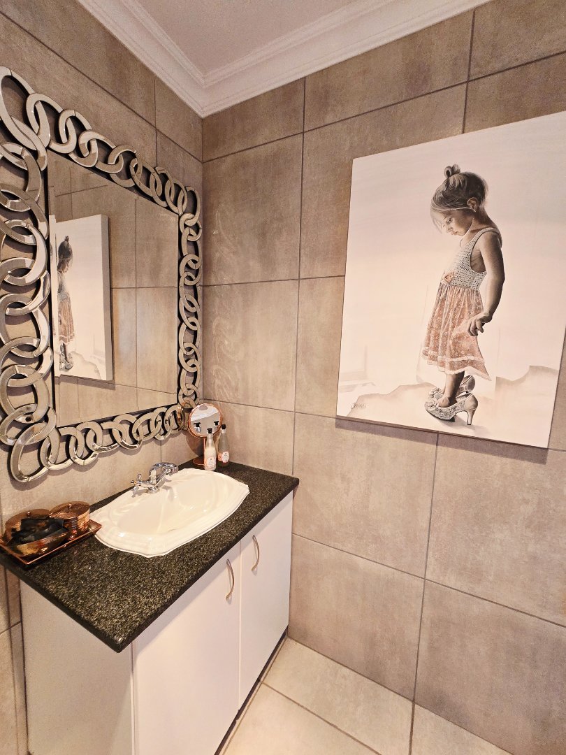 3 Bedroom Property for Sale in Flamwood North West